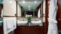 Motor yacht CALLISTA -   Guest Bathroom 2